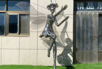 道里現代鏤空舞者雕塑承接，歐式風格，鐵藝跳舞雕塑精選