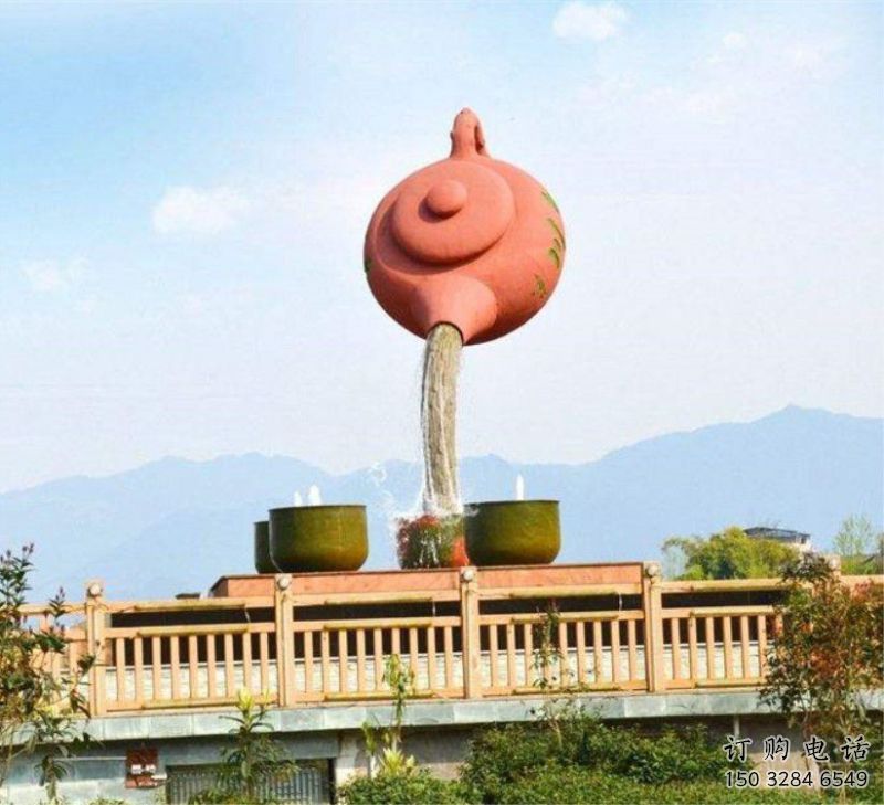 常州公園天壺雕塑工廠，不銹鋼材質(zhì)，圓雕形式