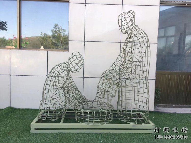 臨汾鏤空洗腳雕塑制作，園林裝飾，鐵藝孝道人物雕塑