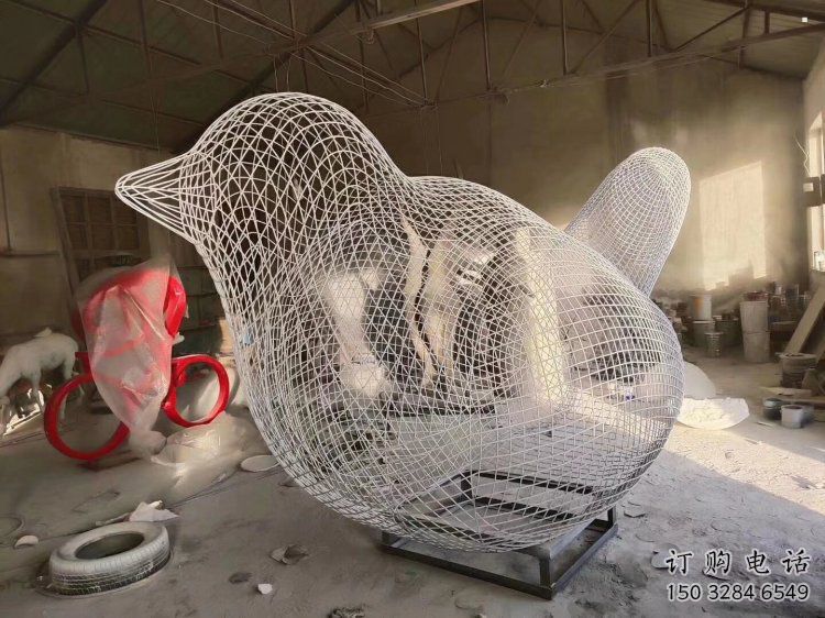 吐魯番鏤空小鳥雕塑精選，陸地擺件，鐵藝鳥兒雕塑精品