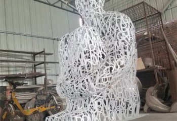 紅河大型鏤空人物雕塑常用，戶外擺放，鐵藝字母人物雕塑展示