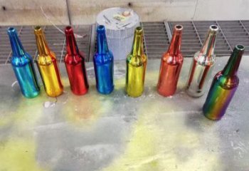 麗水公園啤酒瓶雕塑定價，村標概念，玻璃鋼啤酒瓶雕塑選用